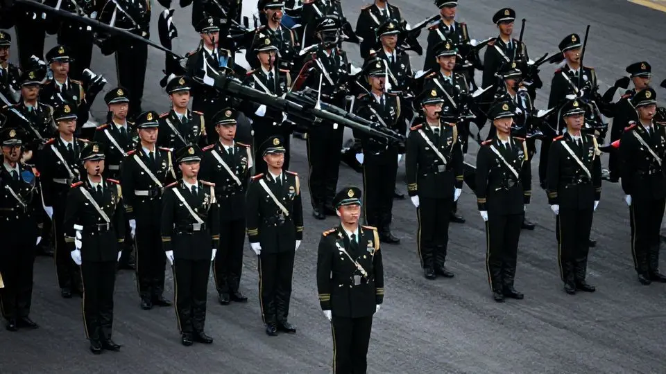 중국 군부 숙청의 진실: 권력 투쟁인가, 부패 척결인가?