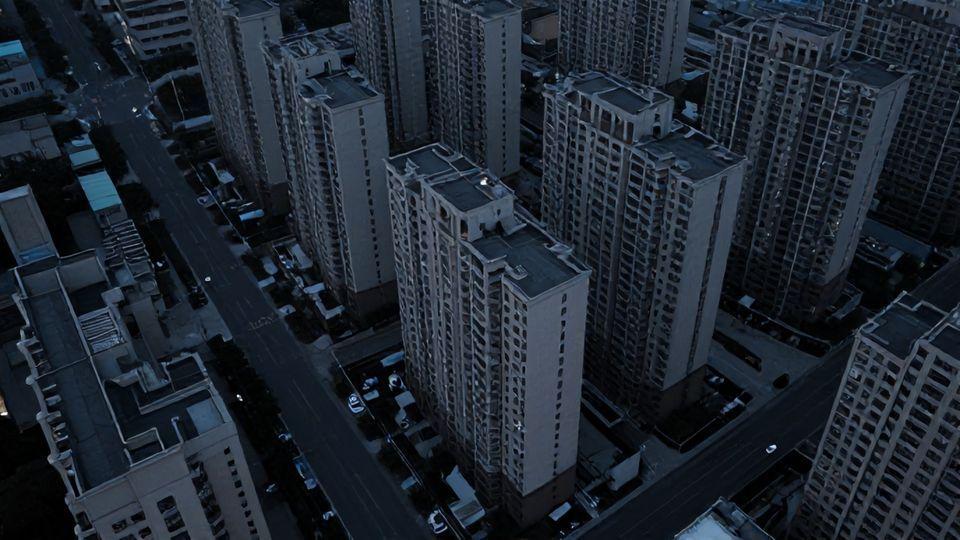 🏙️ 유령 도시의 비극, 8천만 채 빈집과 좀비 자산