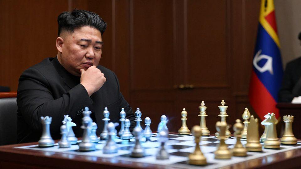 💡 핵은 만능이 아니다! 김정은의 재래식 무기 강화 전략 2026